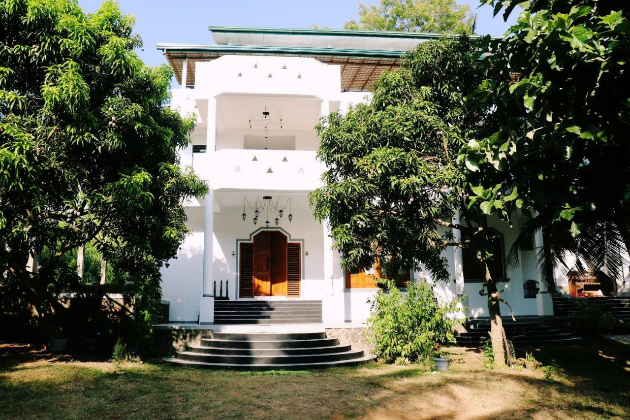 Sea Avenue - Eco Garden Hotel Tangalle Exterior foto